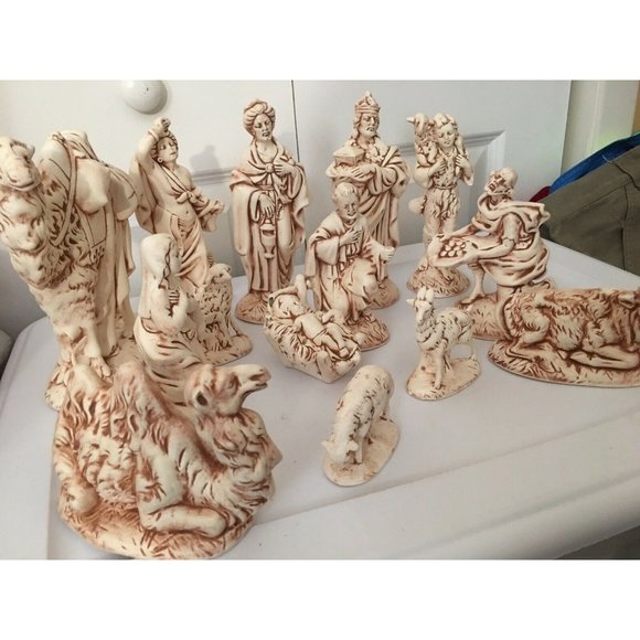 Atlantic Mold 14 Piece, Beige Ceramic Christmas‎ Nativity Scene